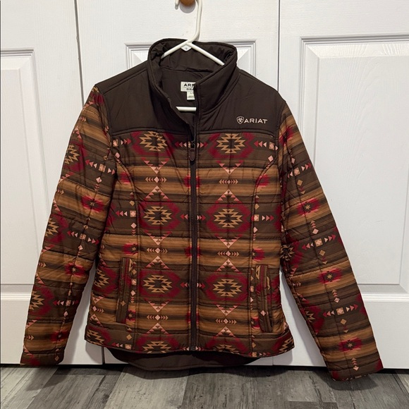 Ariat Jackets & Blazers - Ariat Crius Insulated Jacket Womens Size Medium Brown Aztec Print Extra Pockets